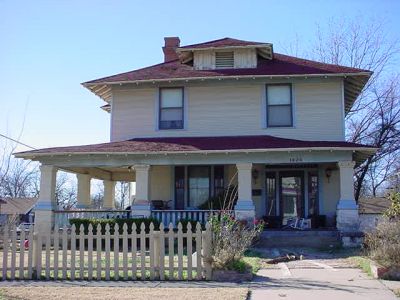 1826 College 2002
