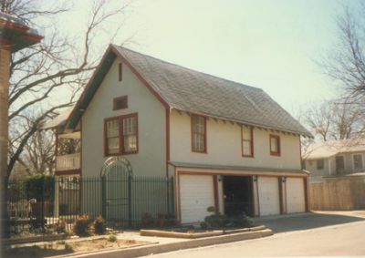 1900 6th garage 1995
