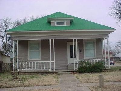 1900 Alston 2003
