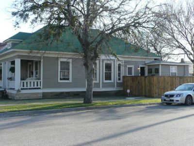 1900 Alston side 2008
