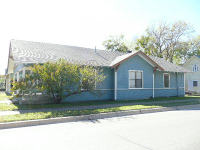 1900 Henderson side 2008
