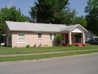 1901 Lipscomb 2005

