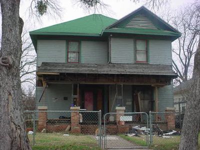 1908 College 2003
