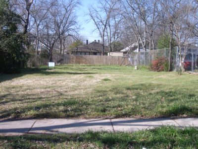 1908 Fairmount 2010
