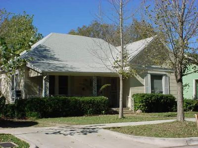 1908 Henderson 2003
