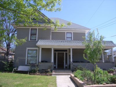 1915 College 2010
