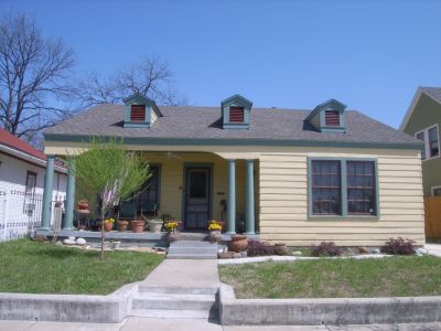 1919 Henderson 2010
