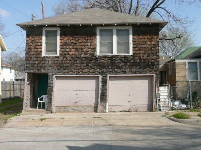1920 Washington garage apt 2008
