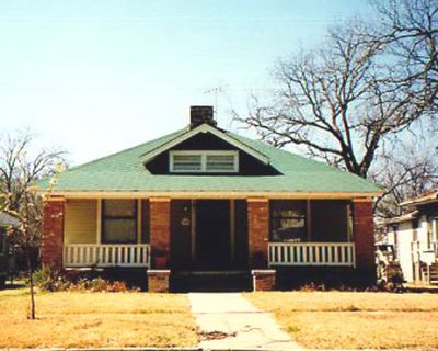 1928 Fairmount 1995
Restoration by Rose Lynn Scott
