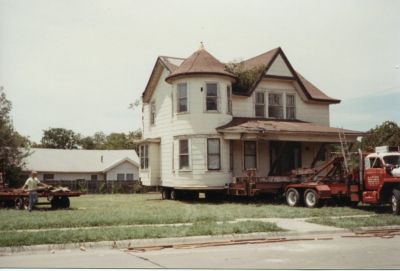 1952 College 1994
