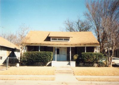 2005 College 1995

