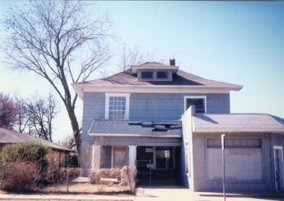 2100 College 1995
