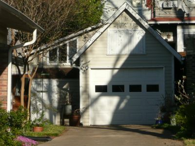 2101 Alston garage 2008
