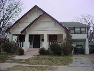 2105 College 2003
