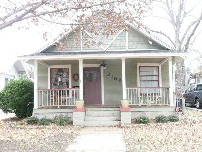 2105 Fairmount 2011

