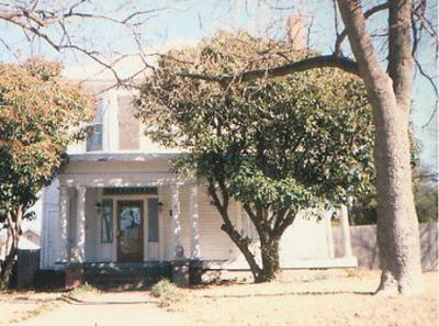2109 Lipscomb 1995
