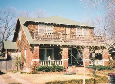 2112 6th 1995
Original upper story with door onto deck
