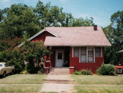 2114 Hurley 1994
Once owned by A. M. Pate, Sr., head of the huge oil company and founder of the Pate Museum of Transportation.  Mrs. Pate taught music in the house.
