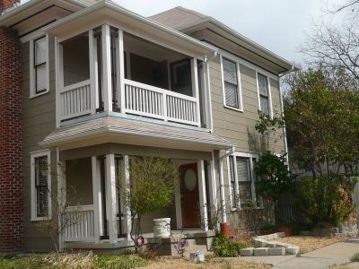 2125 Fairmount side 2011
