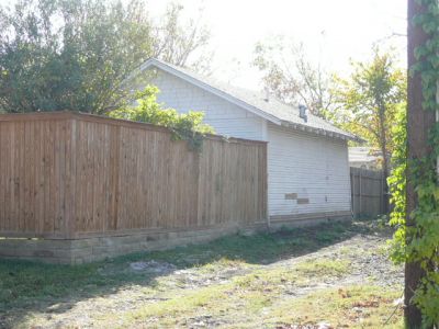 2200 5th garage 2008
