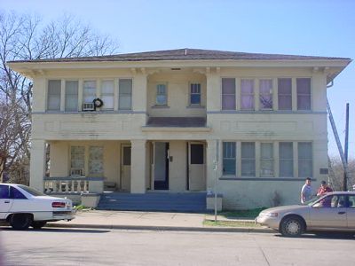 2200 College 2003
