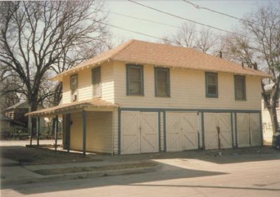 2200 College garage 1995

