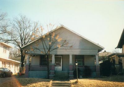 2211 Alston 1995
