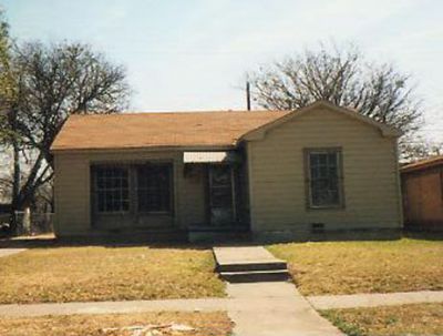 2219 5th 1995
