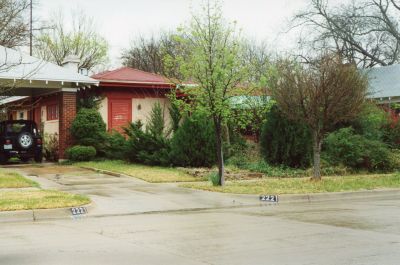 2225 Fairmount 2000
