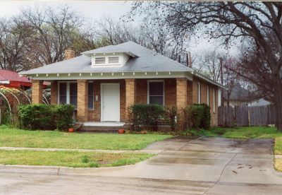 2227 Fairmount 2000
