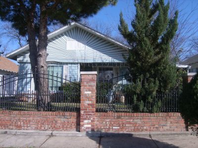 2227 Washington 2010
