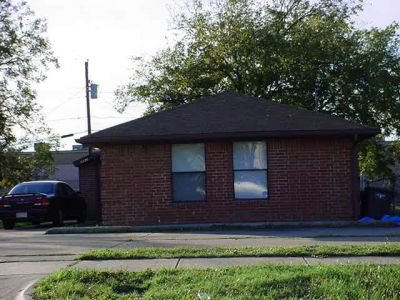 2228 Washington 2003
