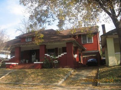2233 Alston 2011
