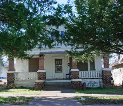 2236 College 2002
