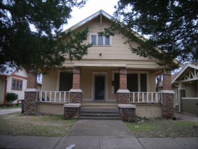 2236 College 2010
