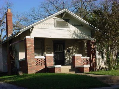 2237 Washington 2003
