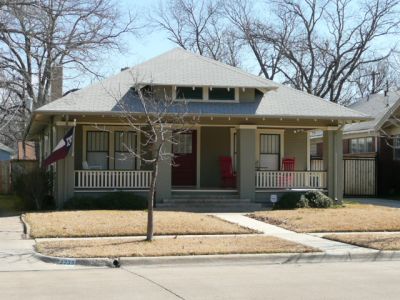 2243 Fairmount 2008
