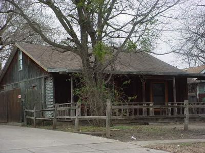 2249 Hurley 2003
