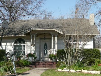 2252 Hurley 2008

