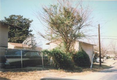 2254 Washington garage 1995
