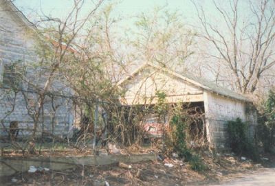 2256 College garage 1995
