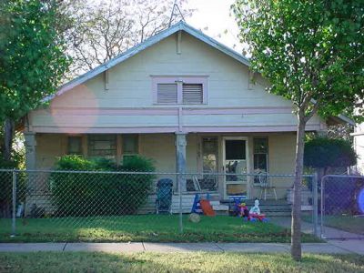 2260 Washington 2003
