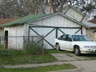 2261 6th garage 2008
