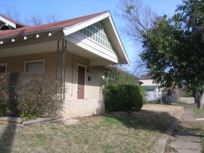 2261 6th side 2010
