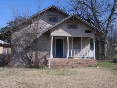 2263 Henderson 2010
