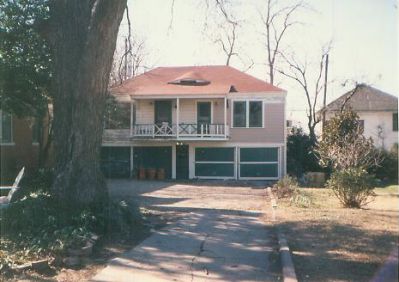 2264 Lipscomb garage apt 1995
