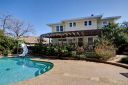 1714_Henderson_back_2010.jpg