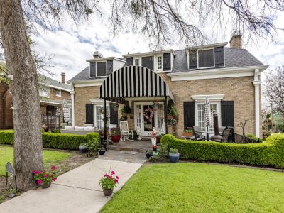 13 Chase Court 2019 May
