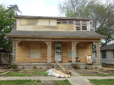 1708 Adams 2018 April
