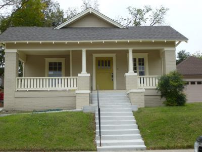 803 Hawthorne 2014
